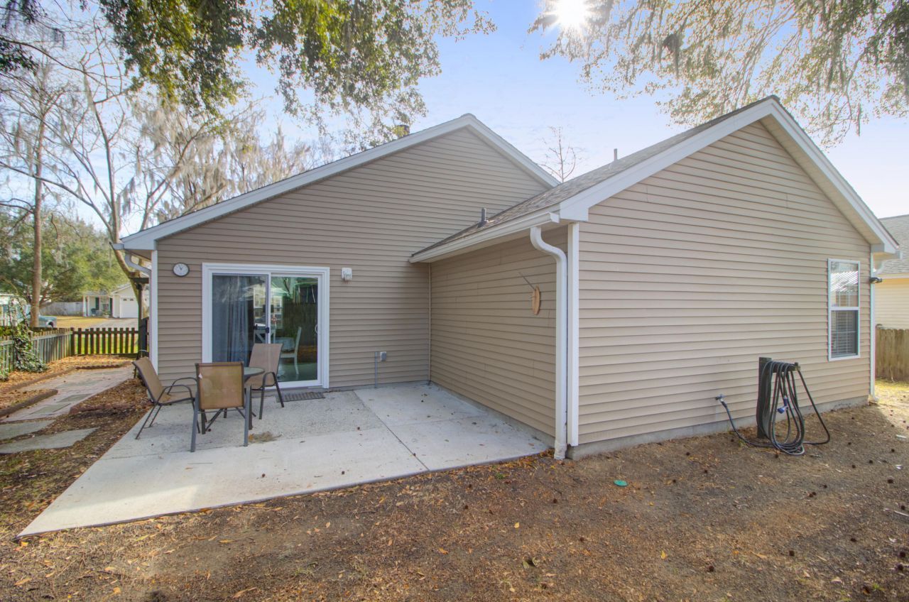 222 Lytham Court Photo 36