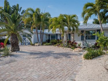 504 68TH STREET, HOLMES BEACH, FL 34217