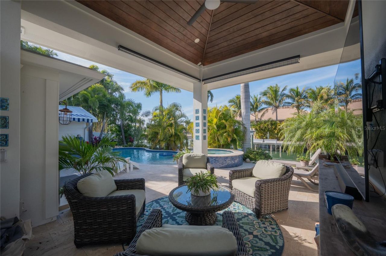 504 68th Street, Holmes Beach, FL 34217 Photo