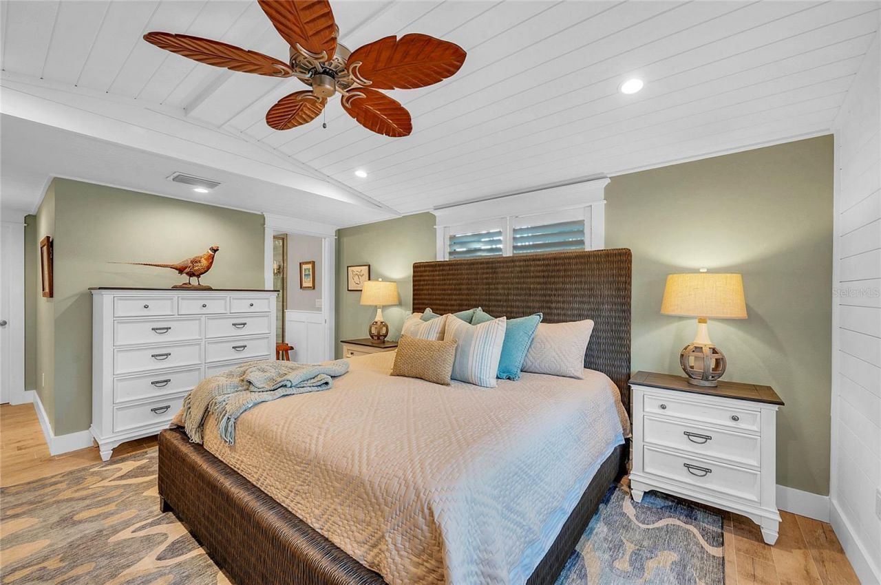 504 68th Street, Holmes Beach, FL 34217 Photo