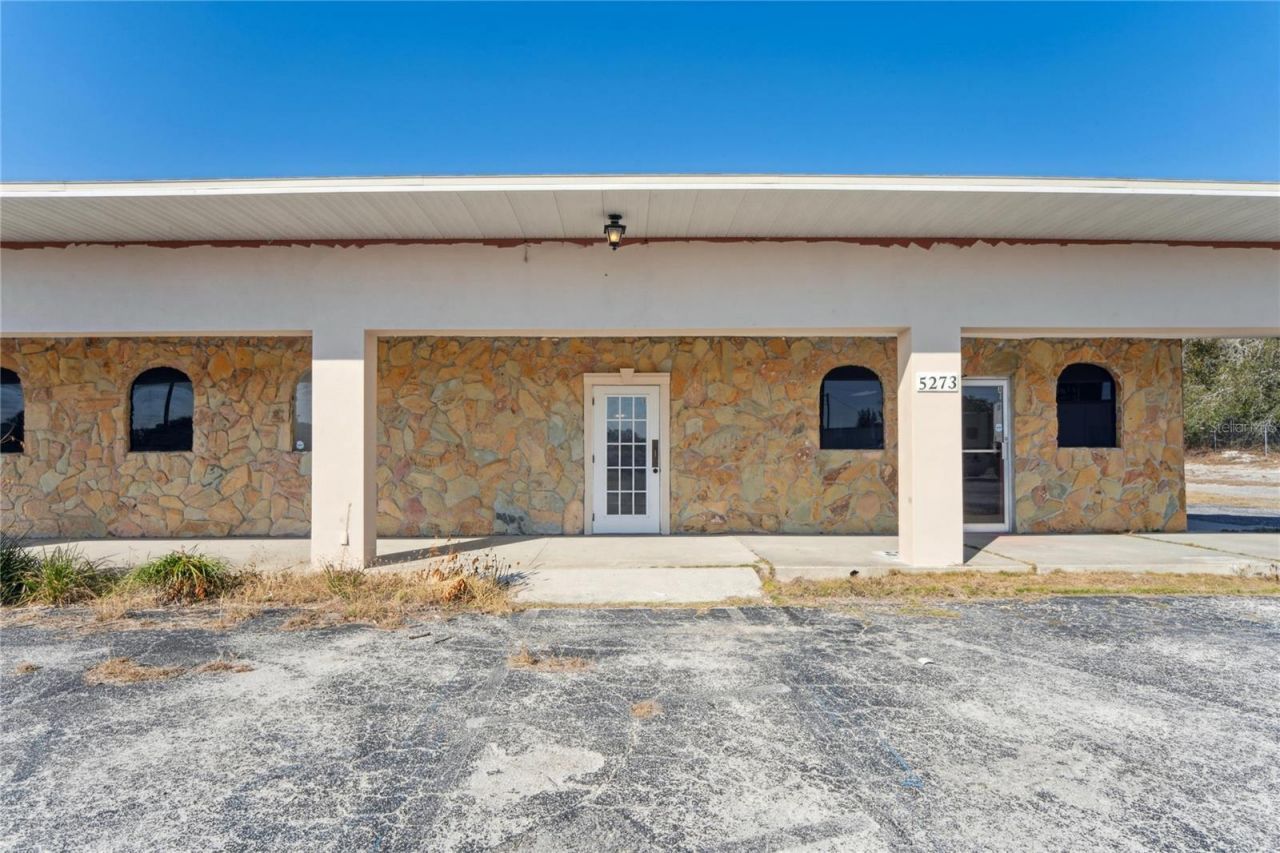 5273 Treiman Boulevard, Dade City, FL 33523 Photo