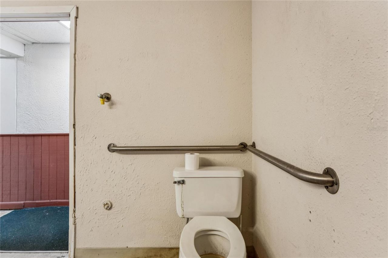 5273 Treiman Boulevard, Dade City, FL 33523 Photo