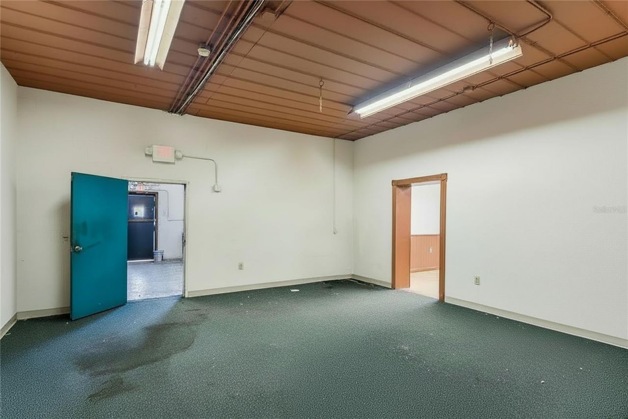 5273 Treiman Boulevard, Dade City, FL 33523 Photo