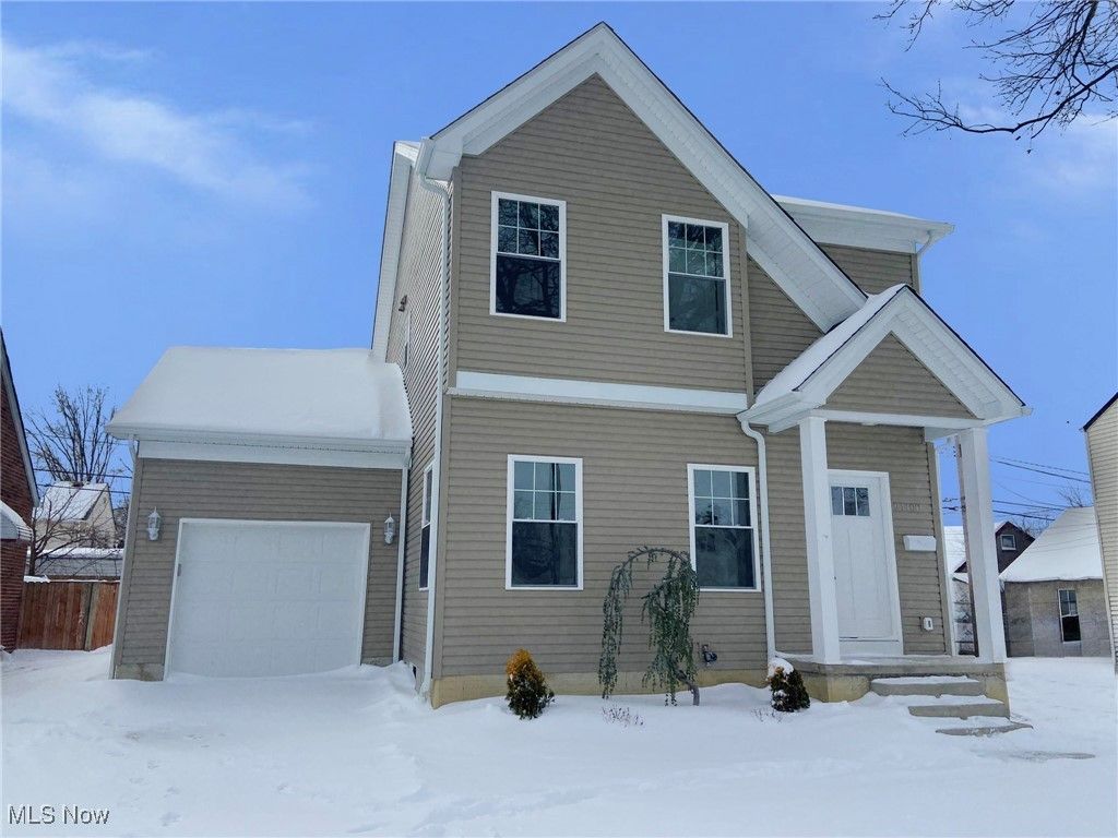 21100 Nicholas Avenue, Euclid, OH 44123 Main Photo