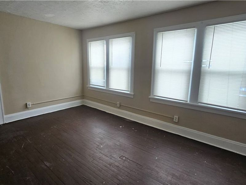 4183 E 146th Street, Cleveland, OH 44128 Photo 13