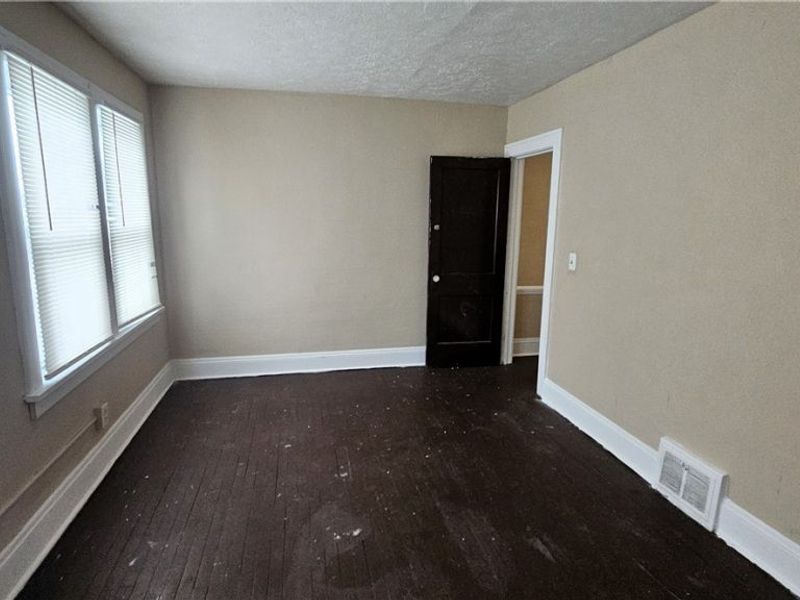 4183 E 146th Street, Cleveland, OH 44128 Photo 14