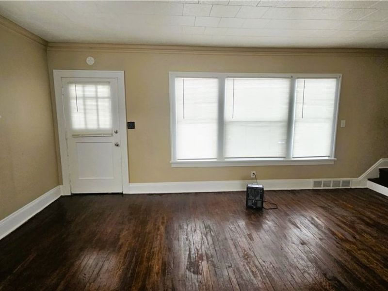 4183 E 146th Street, Cleveland, OH 44128 Photo 6