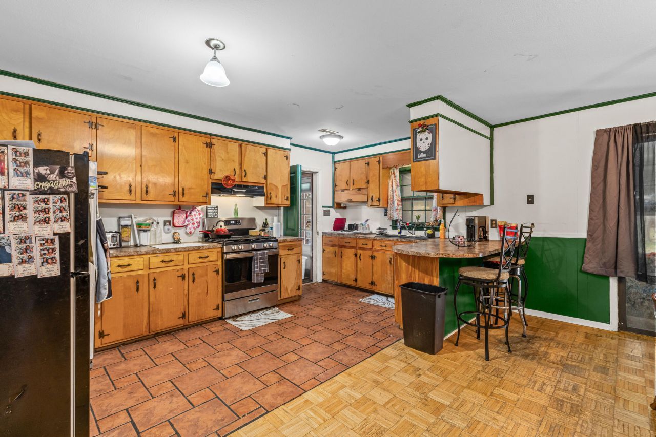 108 Wylie Street Photo 6