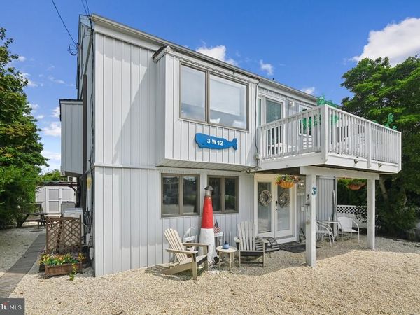 3 W 12 STREET, BARNEGAT LIGHT, NJ 08006
