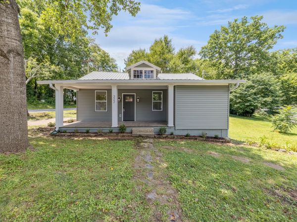 322 E 15th St, Columbia, TN 38401
