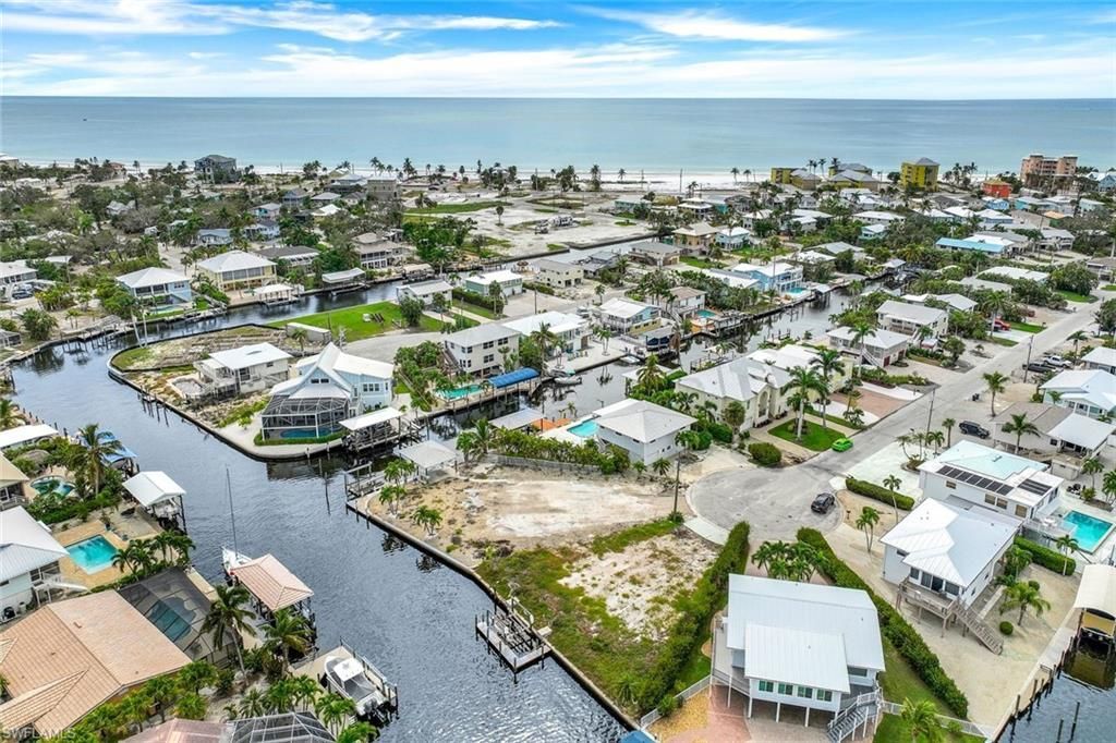 20 Avenida Carita, Fort Myers Beach, FL 33931 Photo