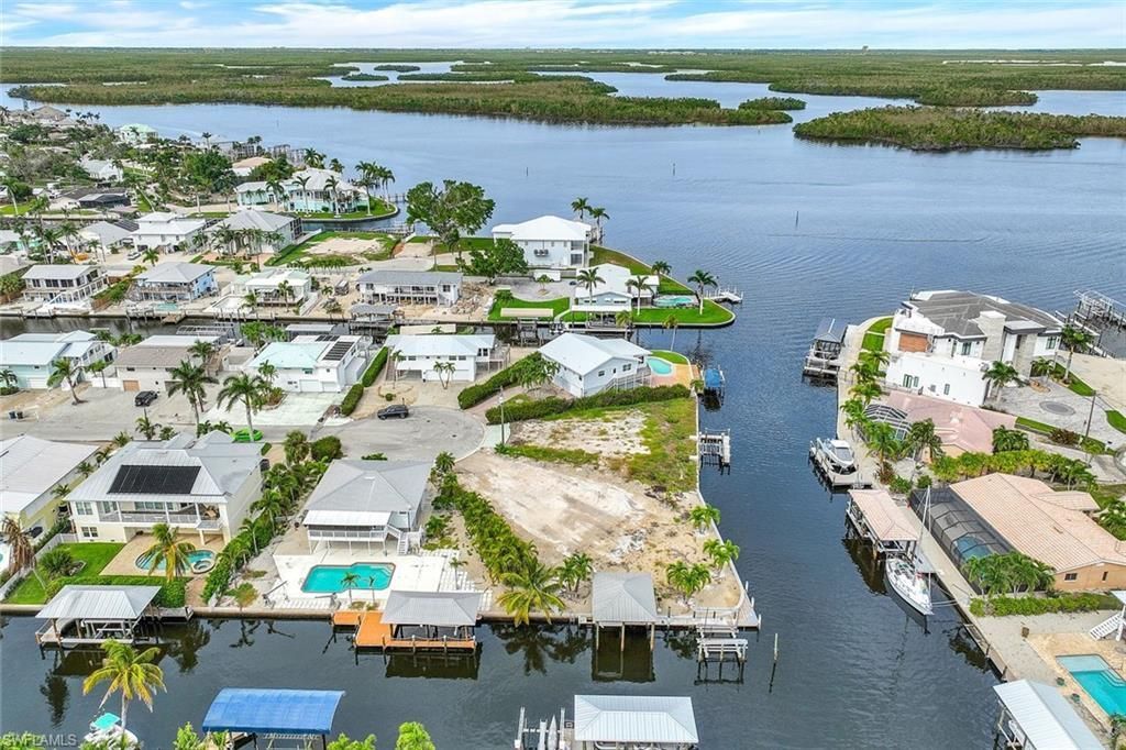 20 Avenida Carita, Fort Myers Beach, FL 33931 Photo