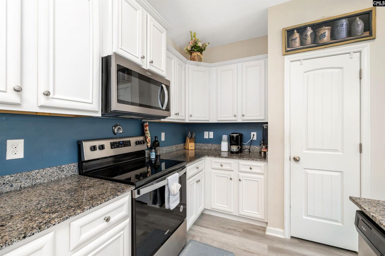 17 High Point Drive  Photo 29