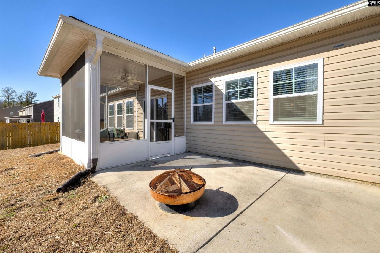 17 High Point Drive  Photo 7