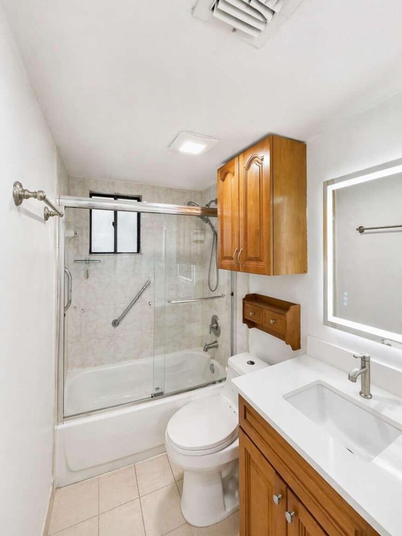5160 Las Verdes Circle, Unit 103, Delray Beach, FL 33484 Photo