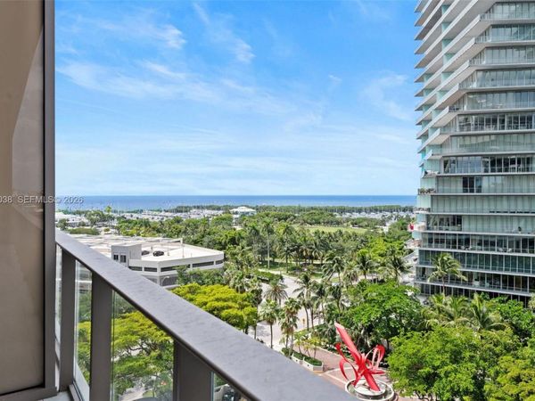 2655 S Bayshore Dr, Unit 805, Miami, FL 33133