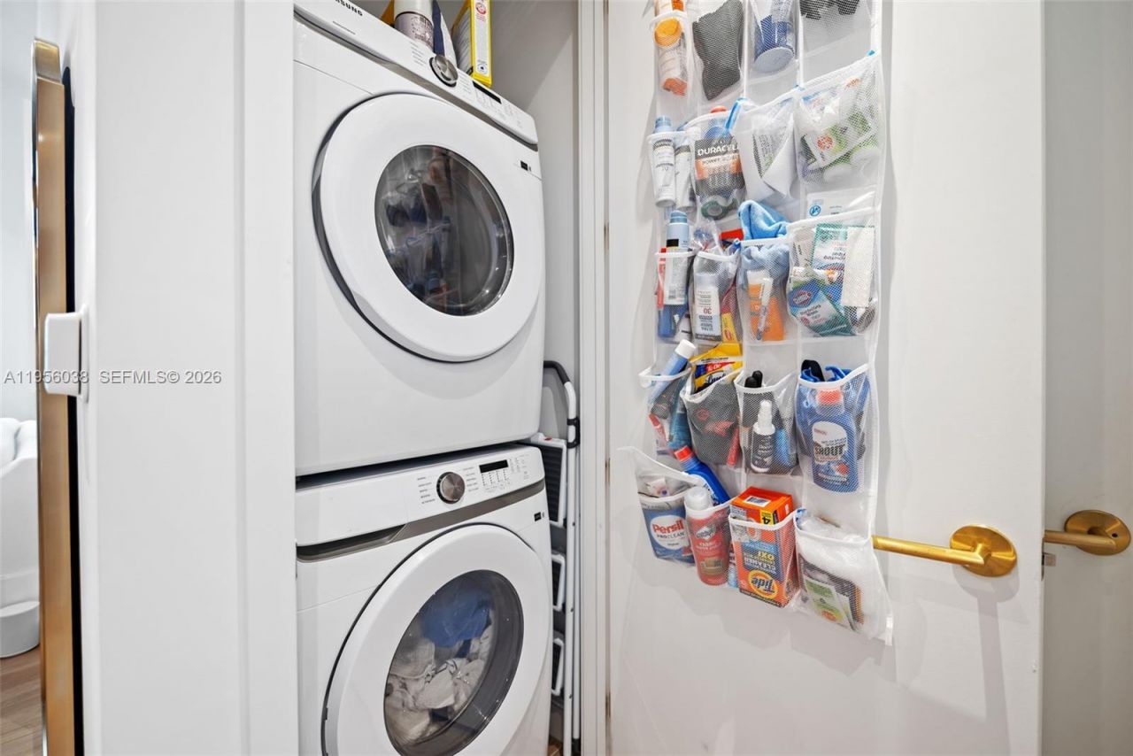 2655 S Bayshore Dr, Unit 805, Miami, FL 33133 Photo