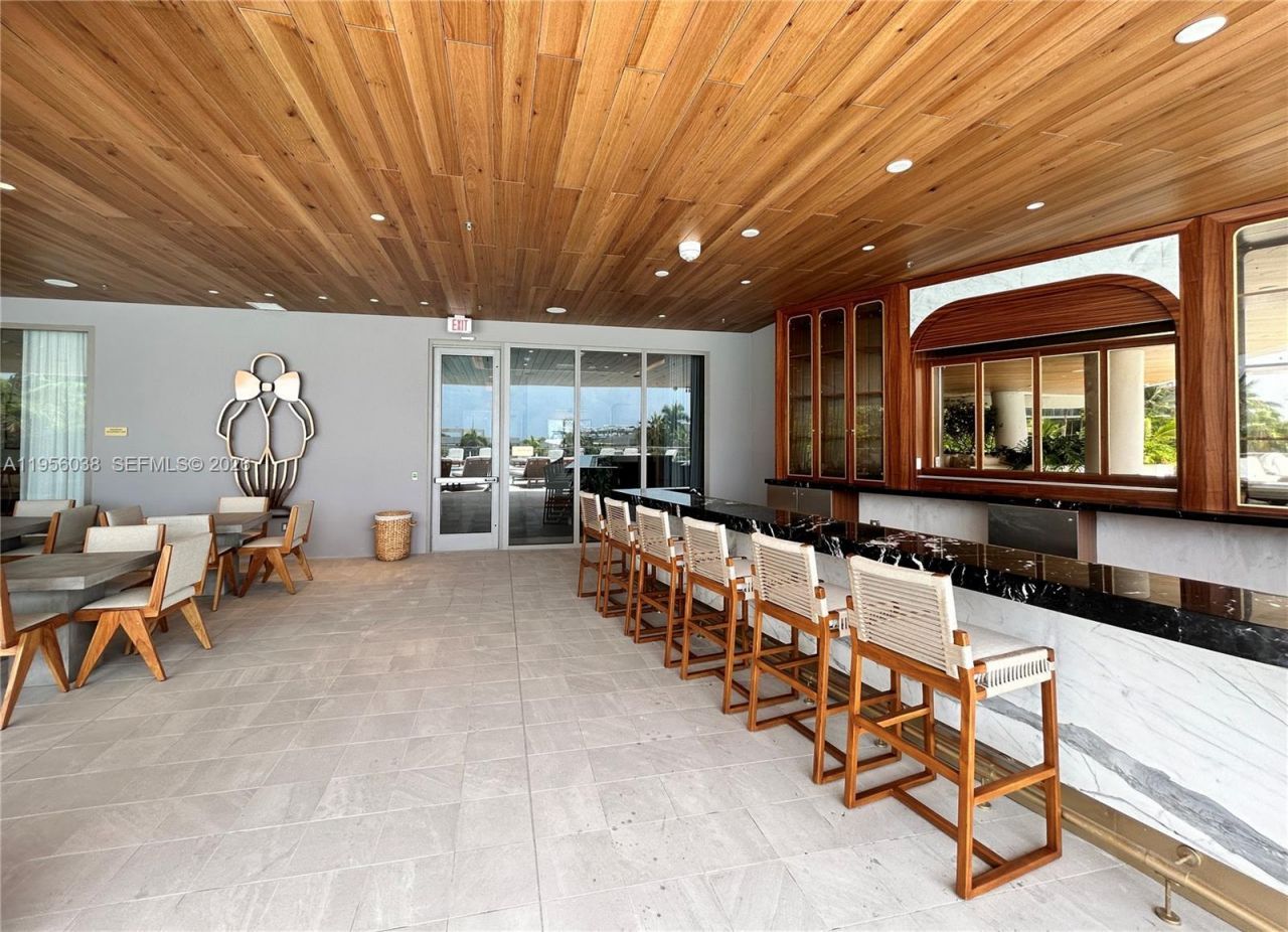 2655 S Bayshore Dr, Unit 805, Miami, FL 33133 Photo