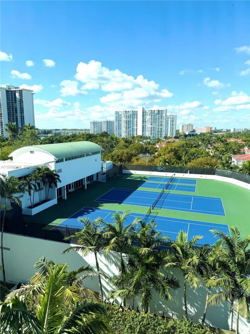 3301 NE 183rd St , Unit 801, Aventura, FL 33160 Photo