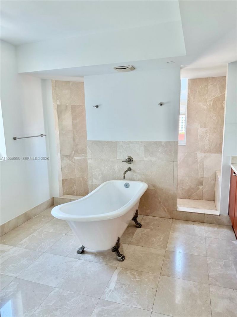 3301 NE 183rd St , Unit 801, Aventura, FL 33160 Photo