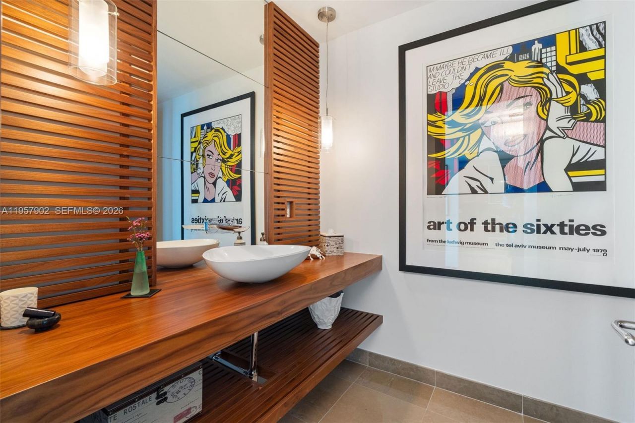 5959 Collins Ave, Unit 1001, Miami Beach, FL 33140 Photo