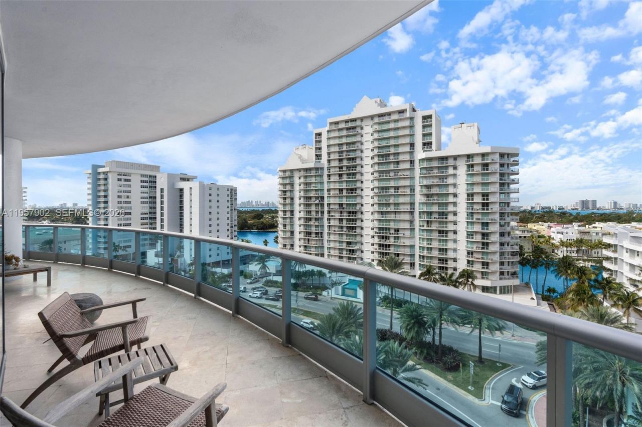 5959 Collins Ave, Unit 1001, Miami Beach, FL 33140 Photo