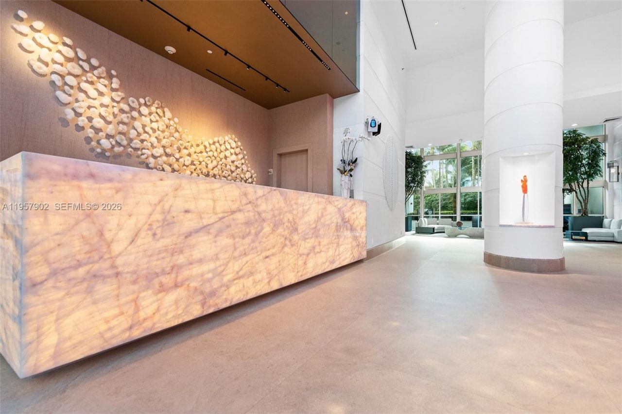 5959 Collins Ave, Unit 1001, Miami Beach, FL 33140 Photo