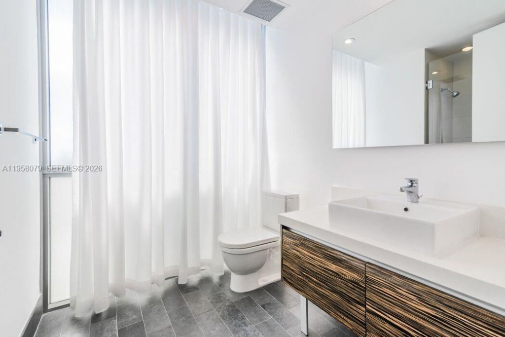 1100 Biscayne Blvd, Unit 5401, Miami, FL 33132 Photo