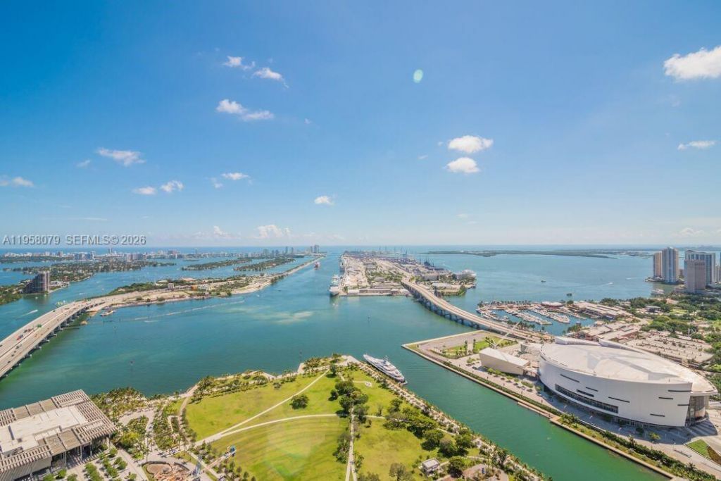 1100 Biscayne Blvd, Unit 5401, Miami, FL 33132 Photo