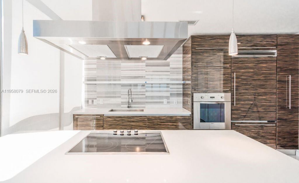 1100 Biscayne Blvd, Unit 5401, Miami, FL 33132 Photo