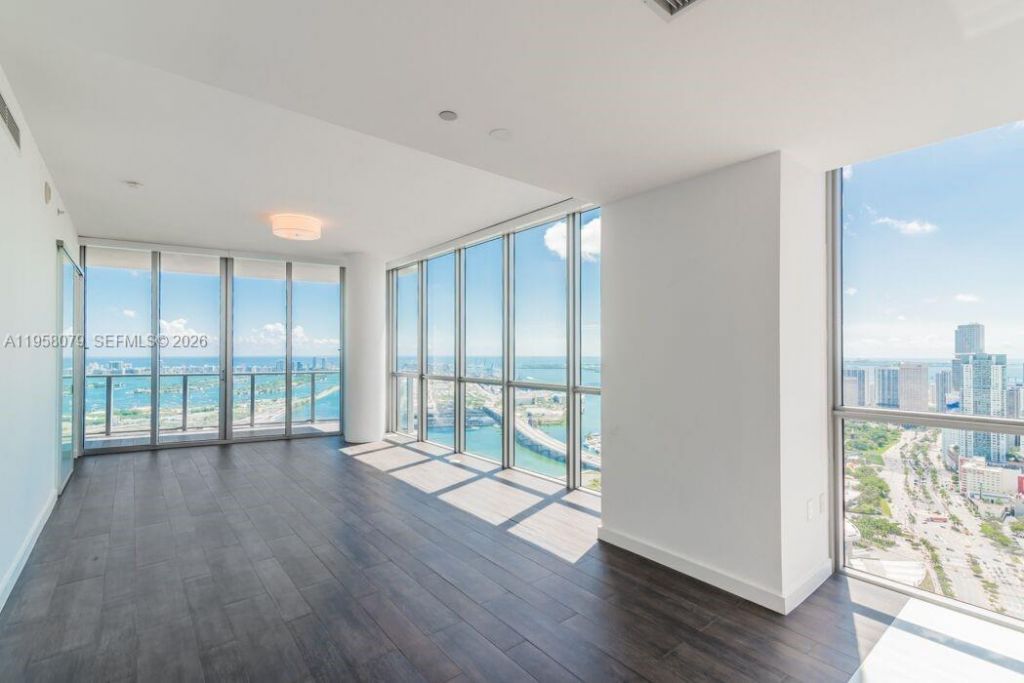 1100 Biscayne Blvd, Unit 5401, Miami, FL 33132 Photo