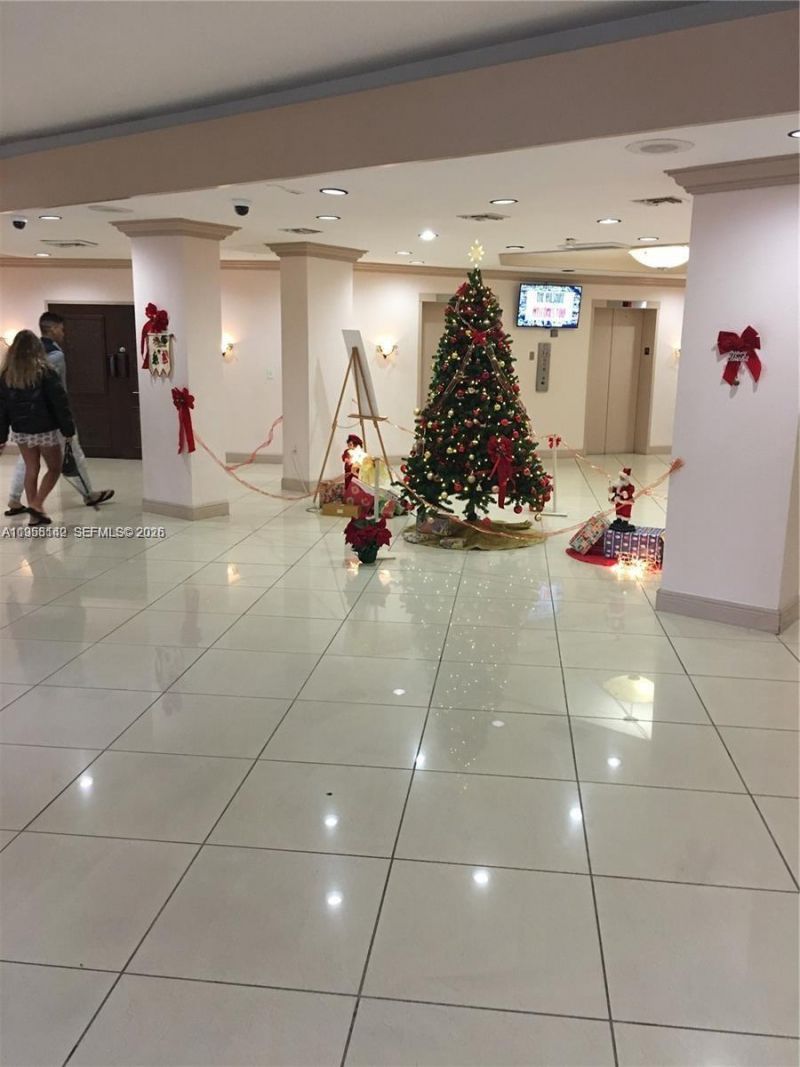 1200 NE Miami Gardens Dr , Unit 315W, Miami, FL 33179 Photo