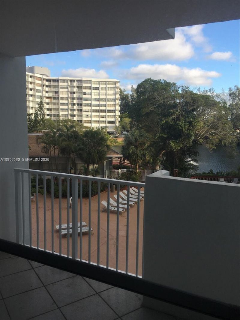 1200 NE Miami Gardens Dr , Unit 315W, Miami, FL 33179 Photo