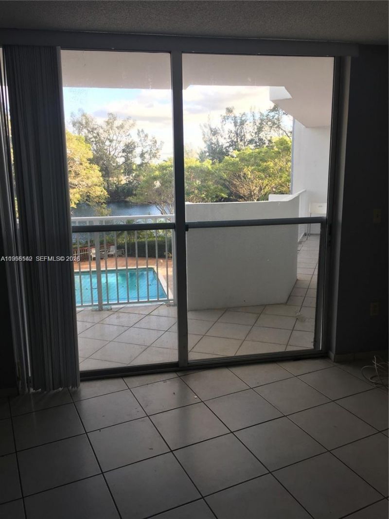 1200 NE Miami Gardens Dr , Unit 315W, Miami, FL 33179 Photo