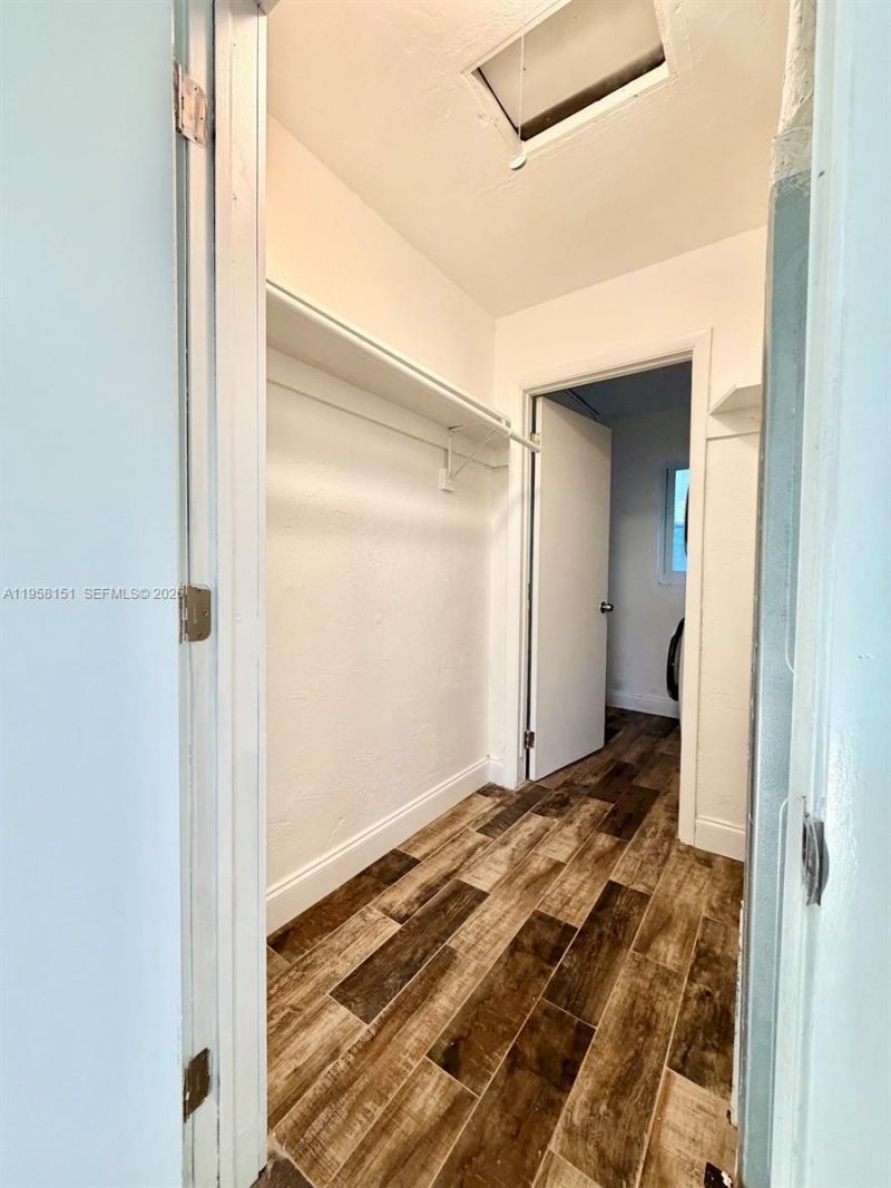 927 SW 12th Ave , Unit 927, Miami, FL 33130 Photo