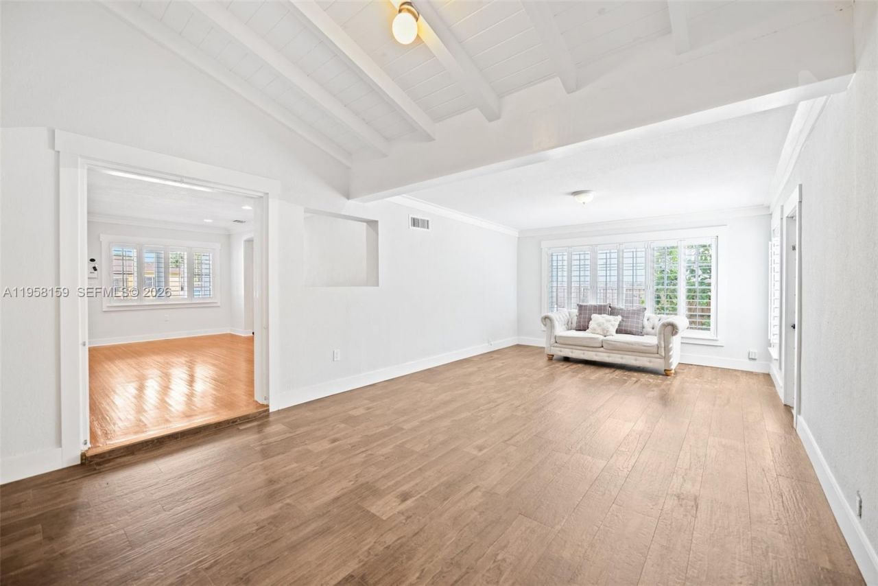 2396 SW 20th St, Miami, FL 33145 Photo