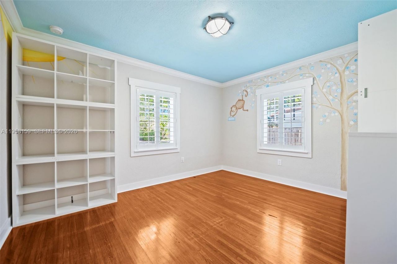 2396 SW 20th St, Miami, FL 33145 Photo