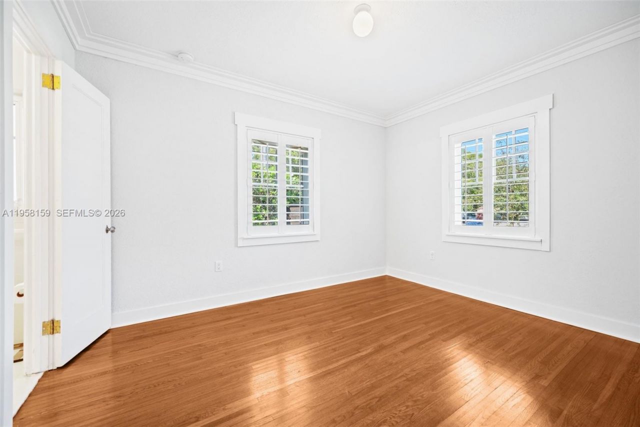 2396 SW 20th St, Miami, FL 33145 Photo