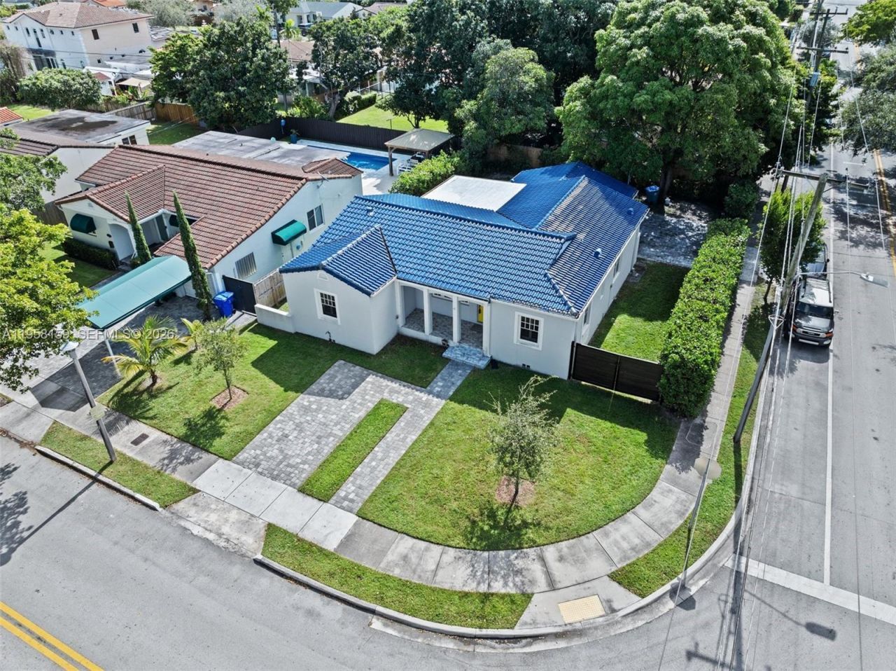 2396 SW 20th St, Miami, FL 33145 Photo