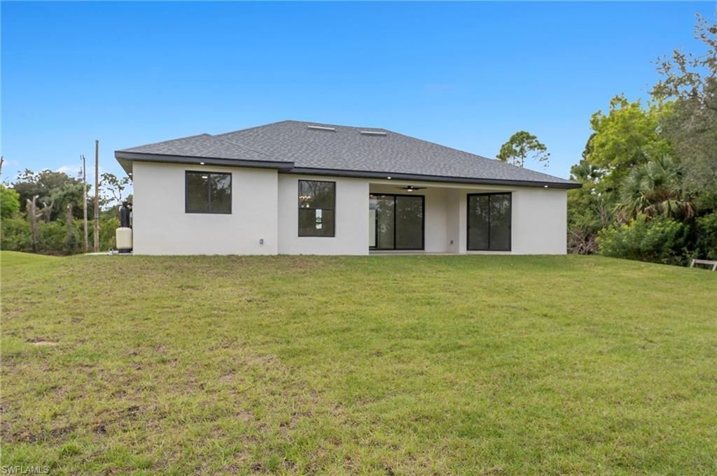 715 Theodore Vail St E, Lehigh Acres, FL 33974 Photo