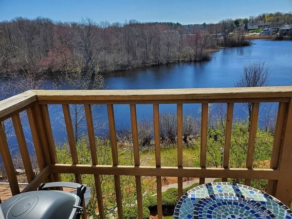 24 Forge Pond, Unit H, Canton, MA 02021