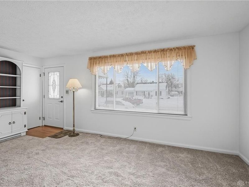 146 Winston Drive, Hamilton, OH 45013 Photo 8