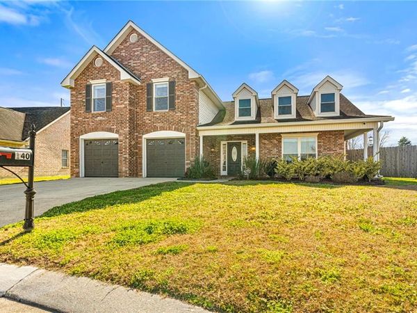 140 EVANGELINE Trace, Belle Chasse, LA 70037