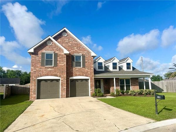 140 EVANGELINE Trace, Belle Chasse, LA 70037