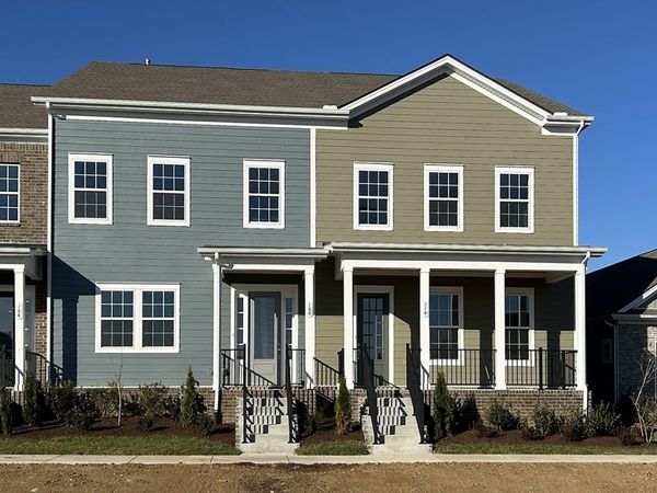 110 Ireton Aly , Antioch, TN 37013