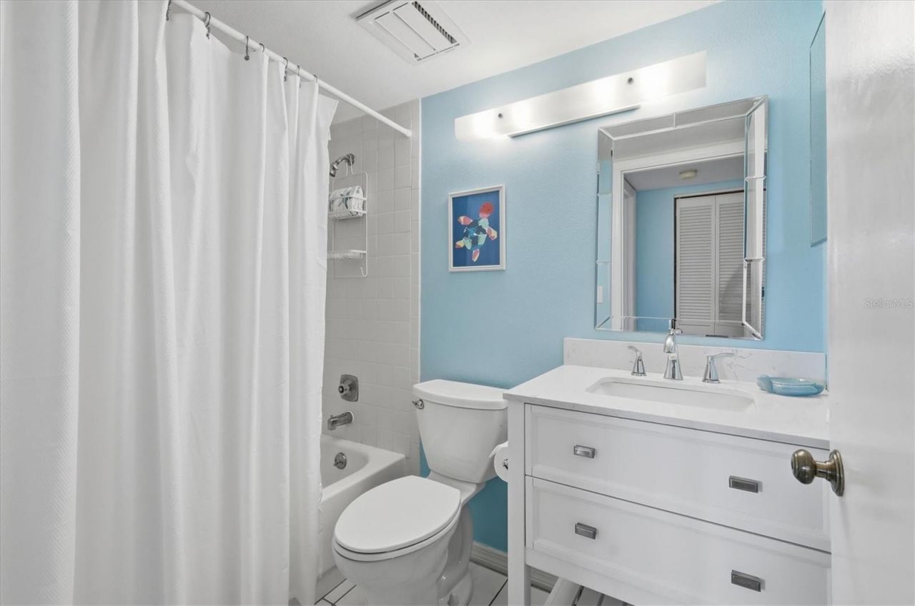 404 Cerromar Circle N, Unit 116, Venice, FL 34293 Photo