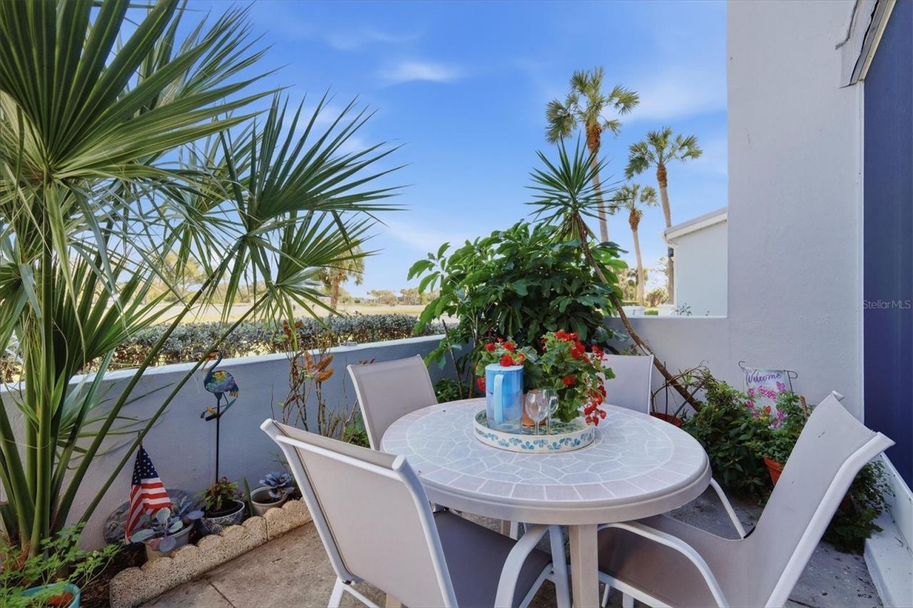 404 Cerromar Circle N, Unit 116, Venice, FL 34293 Photo