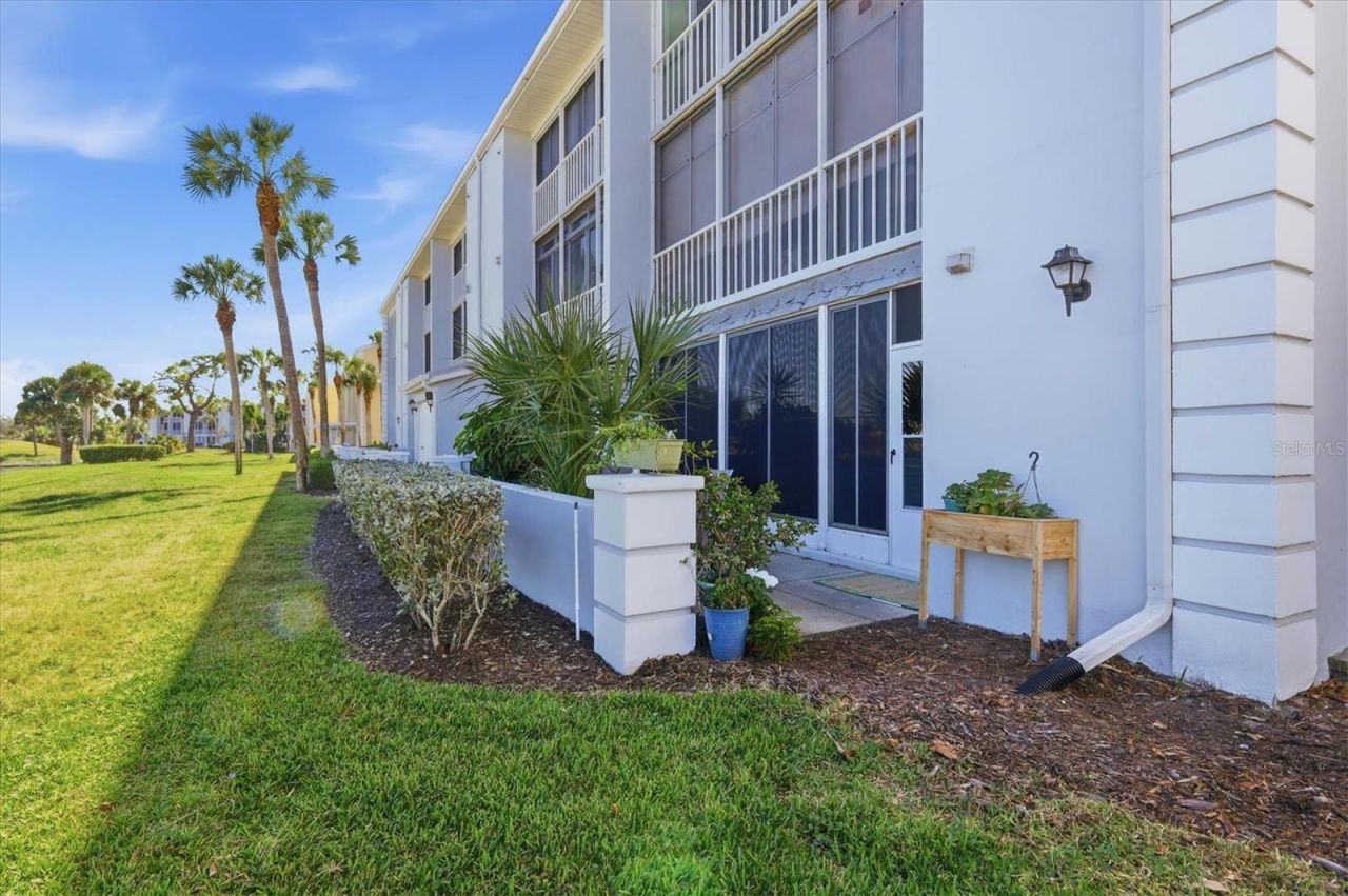404 Cerromar Circle N, Unit 116, Venice, FL 34293 Photo