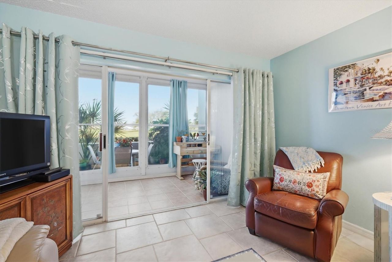 404 Cerromar Circle N, Unit 116, Venice, FL 34293 Photo