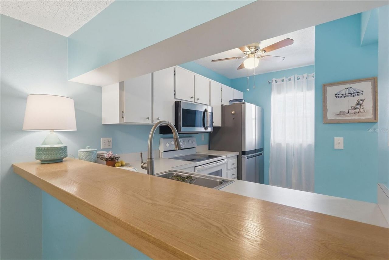 404 Cerromar Circle N, Unit 116, Venice, FL 34293 Photo